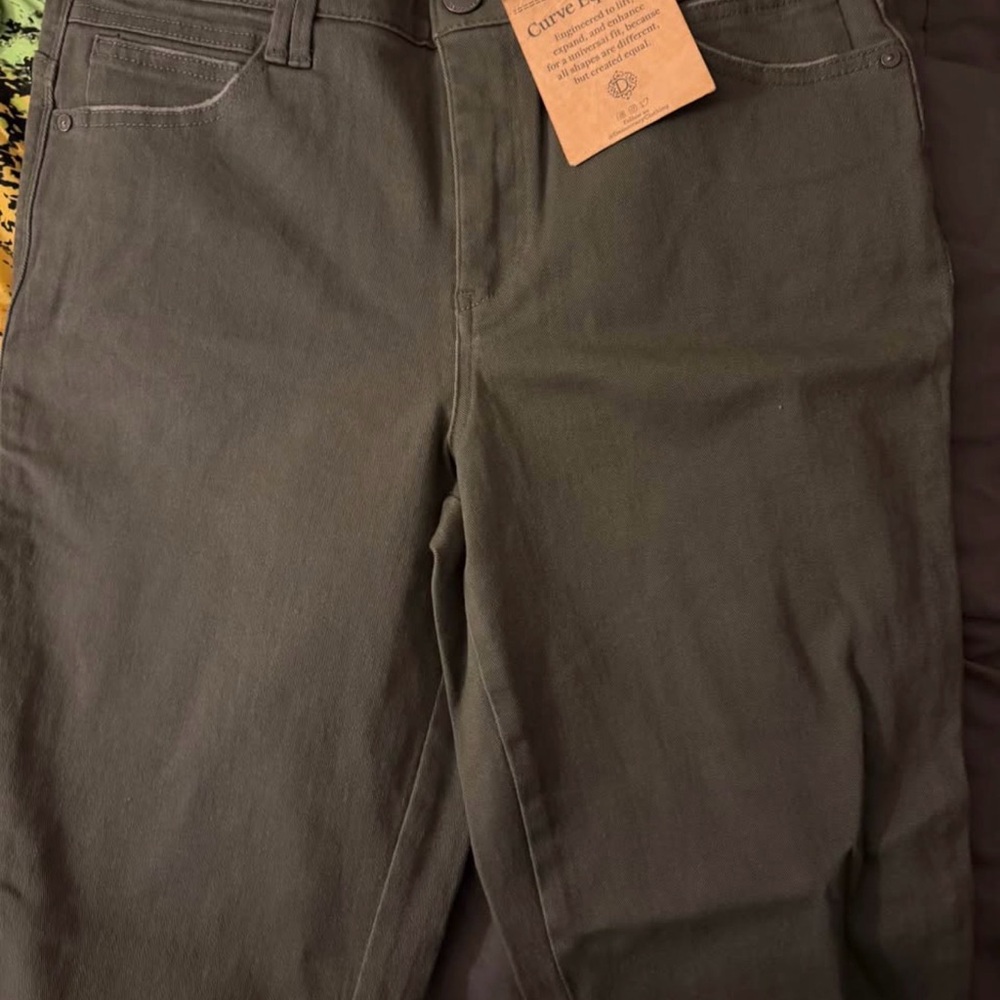 Democracy Women's Straight Leg Jeans - Olive